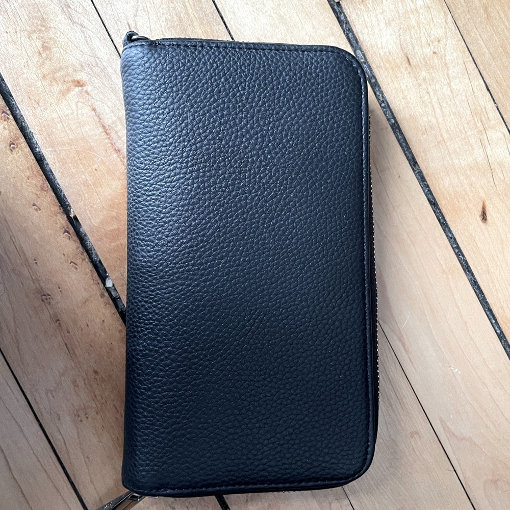 Black Distressed All About the Benjamin’s Wallet